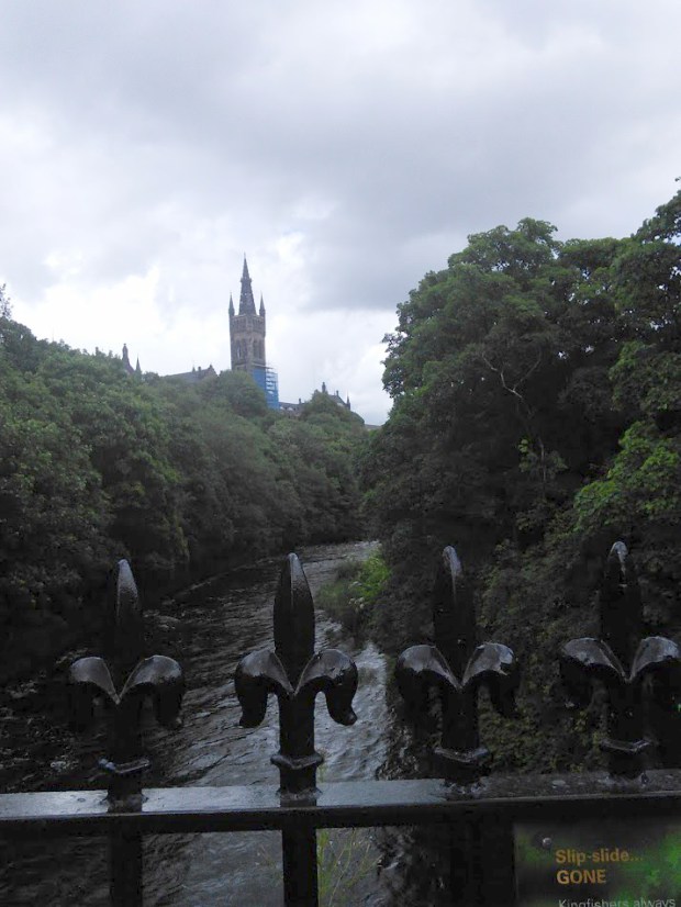 The University from the Old Partick bridge